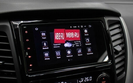 Mitsubishi Pajero Sport III рестайлинг, 2018 год, 3 249 000 рублей, 19 фотография