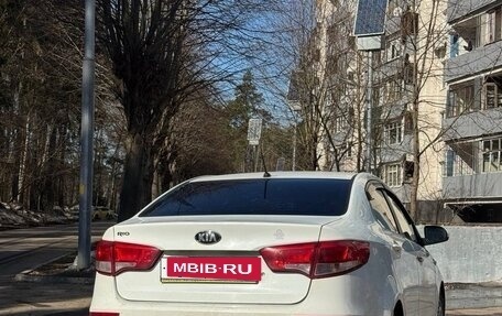 KIA Rio III рестайлинг, 2016 год, 415 000 рублей, 3 фотография