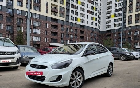 Hyundai Solaris II рестайлинг, 2012 год, 750 000 рублей, 2 фотография