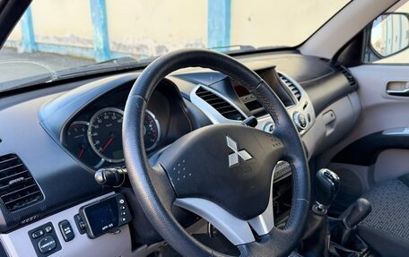 Mitsubishi L200 IV рестайлинг, 2012 год, 1 450 000 рублей, 23 фотография