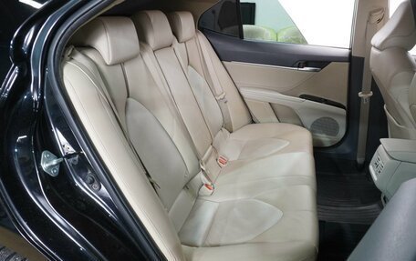 Toyota Camry, 2019 год, 2 599 000 рублей, 7 фотография