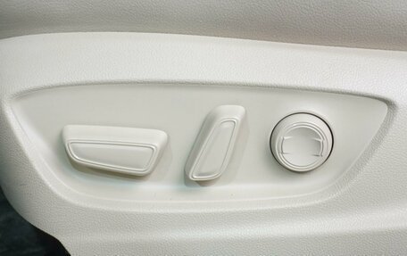 Toyota Camry, 2019 год, 2 599 000 рублей, 19 фотография