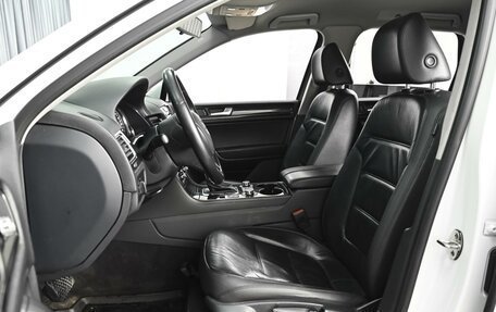 Volkswagen Touareg III, 2013 год, 2 177 000 рублей, 10 фотография