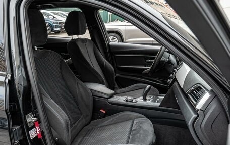 BMW 3 серия, 2018 год, 2 180 000 рублей, 12 фотография