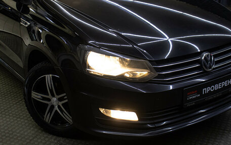 Volkswagen Polo VI (EU Market), 2015 год, 998 000 рублей, 22 фотография