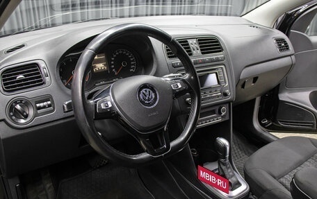 Volkswagen Polo VI (EU Market), 2015 год, 998 000 рублей, 16 фотография