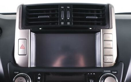 Toyota Land Cruiser Prado 150 рестайлинг 2, 2012 год, 2 649 000 рублей, 19 фотография