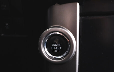 Toyota Land Cruiser Prado 150 рестайлинг 2, 2012 год, 2 649 000 рублей, 21 фотография