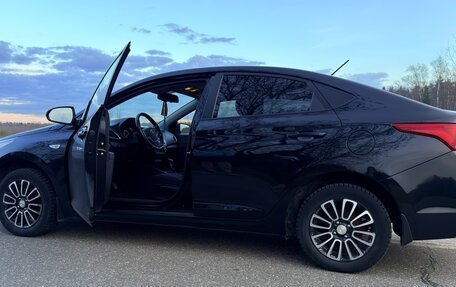 Hyundai Solaris II рестайлинг, 2018 год, 1 390 000 рублей, 6 фотография