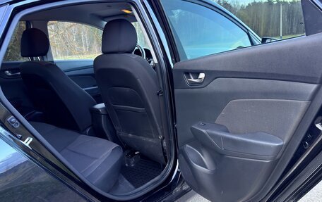 Hyundai Solaris II рестайлинг, 2018 год, 1 390 000 рублей, 13 фотография