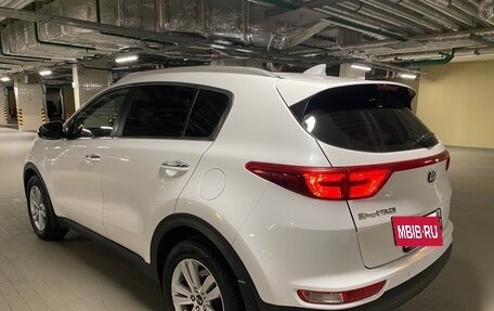 KIA Sportage IV рестайлинг, 2018 год, 2 080 000 рублей, 3 фотография