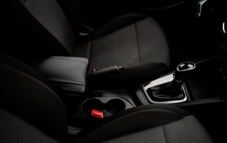 Hyundai Solaris II рестайлинг, 2019 год, 1 450 000 рублей, 12 фотография