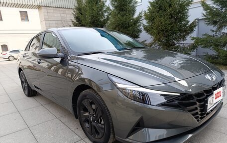 Hyundai Elantra, 2021 год, 2 290 000 рублей, 22 фотография