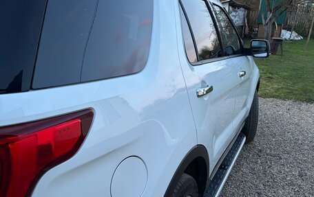 Ford Explorer VI, 2018 год, 2 920 000 рублей, 10 фотография