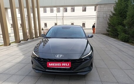 Hyundai Elantra, 2021 год, 2 290 000 рублей, 20 фотография