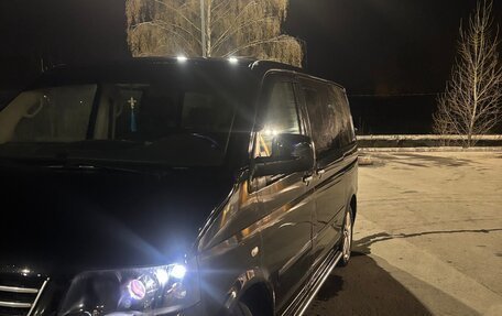 Volkswagen Multivan T5, 2009 год, 1 500 000 рублей, 3 фотография