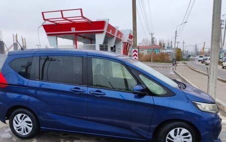 Honda Freed II, 2017 год, 1 420 000 рублей, 5 фотография