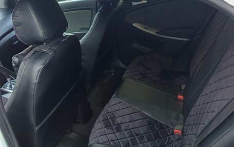 Hyundai Solaris II рестайлинг, 2013 год, 790 000 рублей, 9 фотография