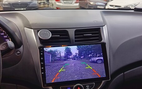 Hyundai Solaris II рестайлинг, 2013 год, 790 000 рублей, 8 фотография