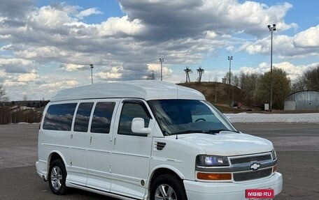 Chevrolet Express II, 2011 год, 2 000 000 рублей, 2 фотография