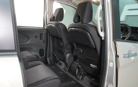 Nissan Serena IV, 2018 год, 2 499 000 рублей, 13 фотография