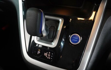 Nissan Serena IV, 2018 год, 2 499 000 рублей, 22 фотография