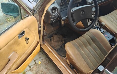 Mercedes-Benz W123, 1981 год, 50 000 рублей, 4 фотография