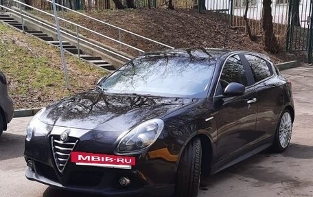 Alfa Romeo Giulietta, 2014 год, 1 300 000 рублей, 8 фотография