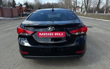 Hyundai Elantra V, 2015 год, 1 250 000 рублей, 4 фотография