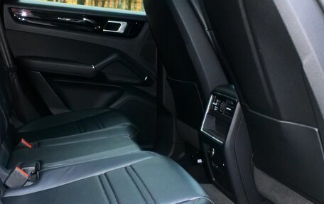 Porsche Cayenne III, 2019 год, 10 199 000 рублей, 8 фотография