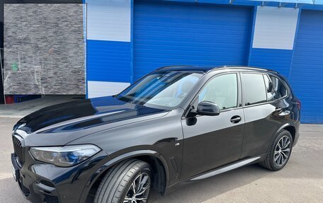 BMW X5, 2022 год, 9 300 000 рублей, 2 фотография