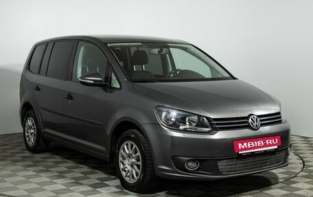Volkswagen Touran III, 2010 год, 499 585 рублей, 3 фотография