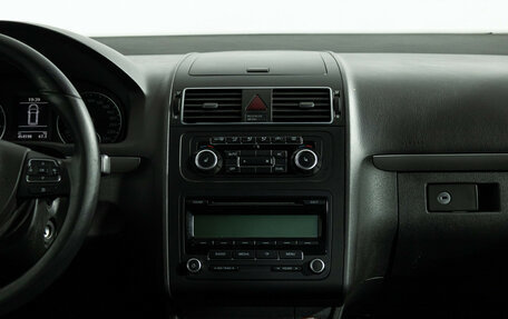 Volkswagen Touran III, 2010 год, 499 585 рублей, 14 фотография