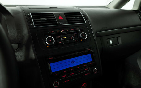 Volkswagen Touran III, 2010 год, 499 585 рублей, 15 фотография