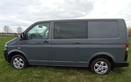 Volkswagen Transporter T5 рестайлинг, 2013 год, 2 550 000 рублей, 8 фотография
