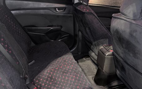 Hyundai Solaris II рестайлинг, 2019 год, 1 200 000 рублей, 6 фотография