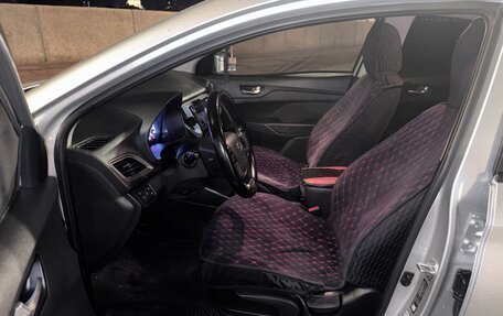 Hyundai Solaris II рестайлинг, 2019 год, 1 200 000 рублей, 8 фотография