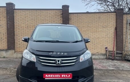 Honda Freed I, 2008 год, 950 000 рублей, 3 фотография