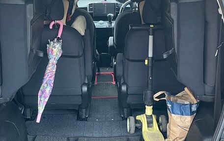 Honda Freed I, 2008 год, 950 000 рублей, 7 фотография