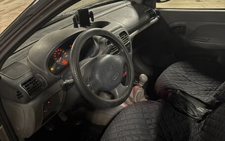 Renault Clio III, 2001 год, 115 000 рублей, 4 фотография