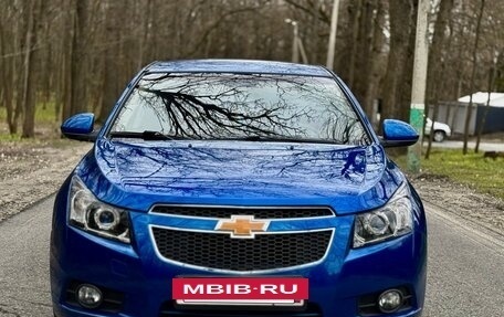 Chevrolet Cruze II, 2011 год, 699 000 рублей, 2 фотография