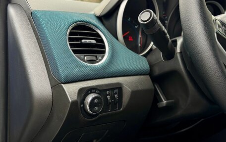 Chevrolet Cruze II, 2011 год, 699 000 рублей, 23 фотография