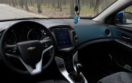 Chevrolet Cruze II, 2011 год, 699 000 рублей, 19 фотография