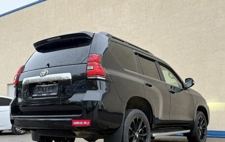 Toyota Land Cruiser Prado 150 рестайлинг 2, 2019 год, 4 930 000 рублей, 7 фотография