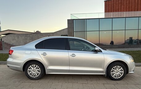 Volkswagen Jetta VI, 2015 год, 1 027 000 рублей, 5 фотография