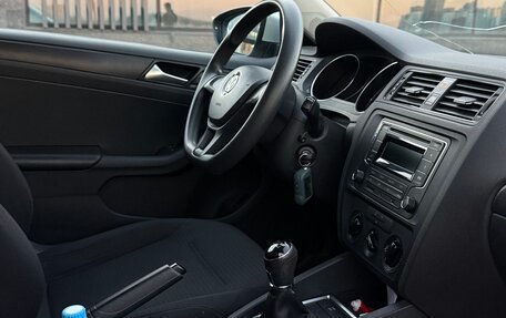 Volkswagen Jetta VI, 2015 год, 1 027 000 рублей, 11 фотография