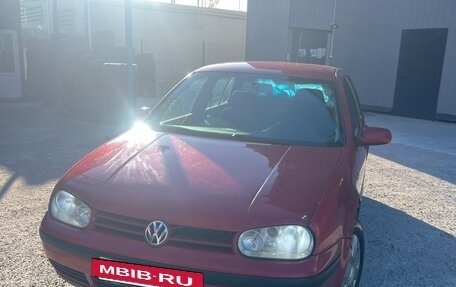 Volkswagen Golf IV, 2000 год, 200 000 рублей, 2 фотография