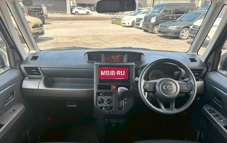 Toyota Roomy I, 2022 год, 580 000 рублей, 11 фотография