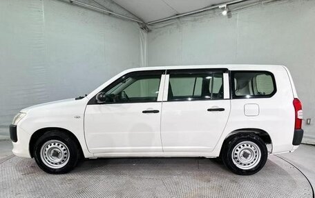 Toyota Probox I, 2018 год, 850 000 рублей, 7 фотография