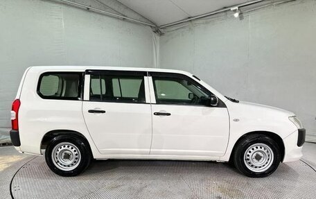 Toyota Probox I, 2018 год, 850 000 рублей, 3 фотография